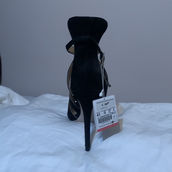 New with tags Black genuine suede Zara heel. Size 41 (womens 10) - Picture 4 of 6